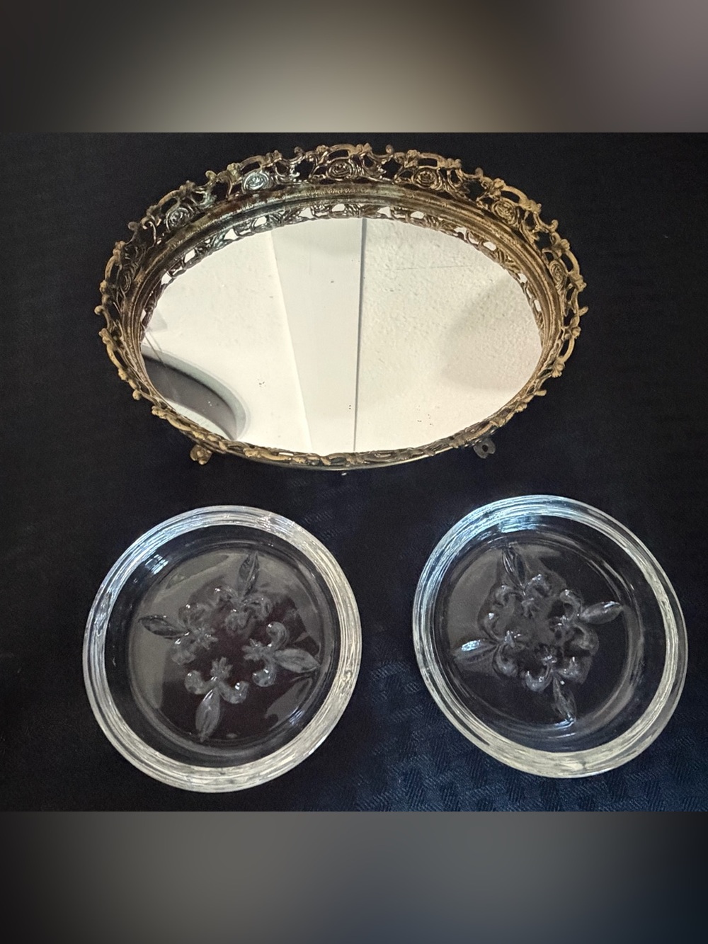 Vintage Dresser Vanity Mirror Tray & 2 Fleur   De Lis De Trinket Dishes